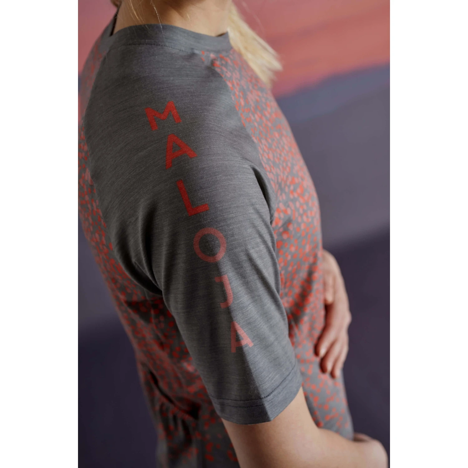 Maloja BagniM. Gravel Dames Trui - Moonless Dot 8625 4 Maloja BagniM. Gravel Dames Trui - Moonless Dot 8625 - Afbeelding 4