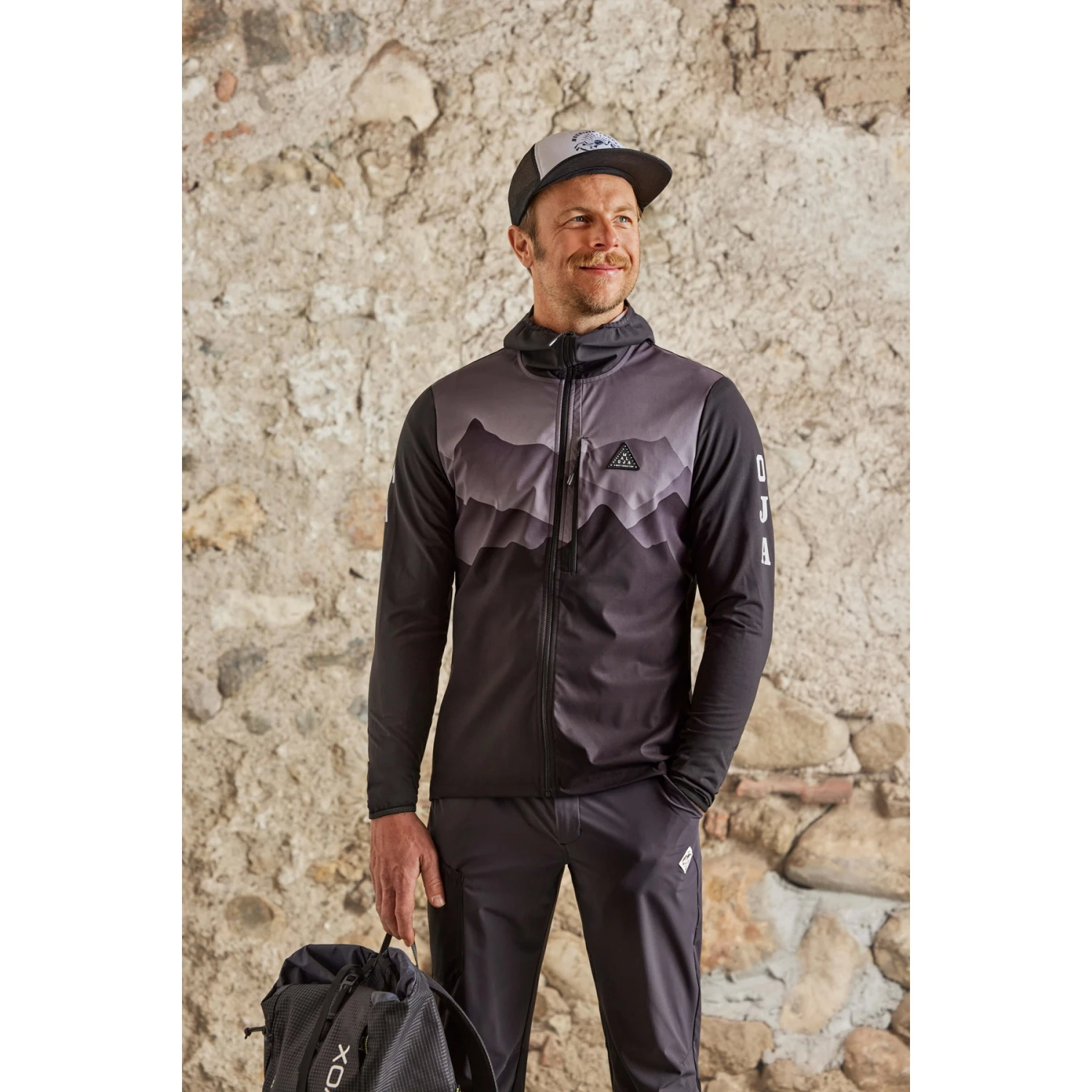 Maloja BeifussM. Alpine Hybride Jas - Midnight 8581 3 Maloja BeifussM. Alpine Hybride Jas - Midnight 8581 - Afbeelding 3