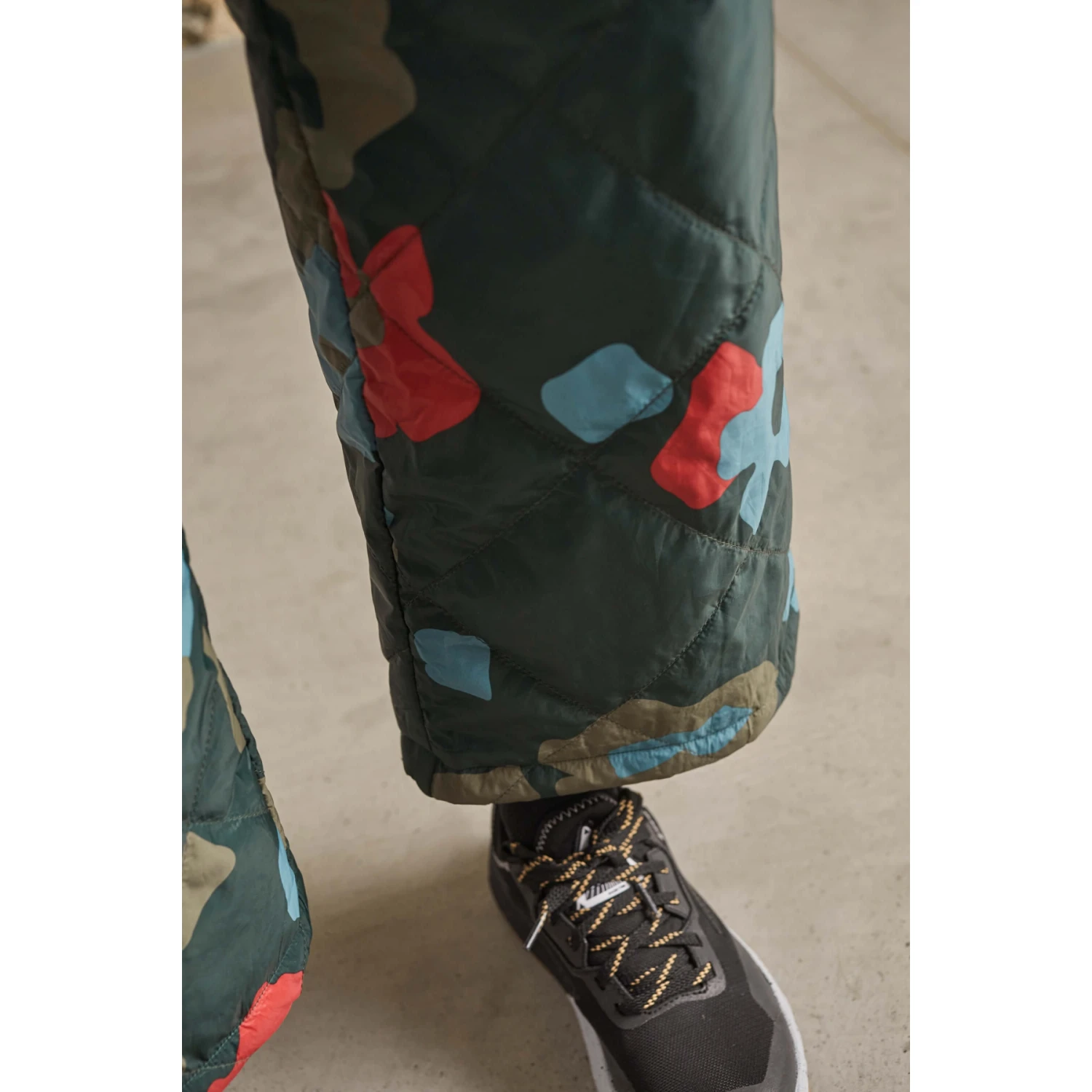 Maloja HochwildeM. Adventure Puffer Damesbroek - Moonless Alpflower 8749 4 Maloja HochwildeM. Adventure Puffer Damesbroek - Moonless Alpflower 8749 - Afbeelding 4