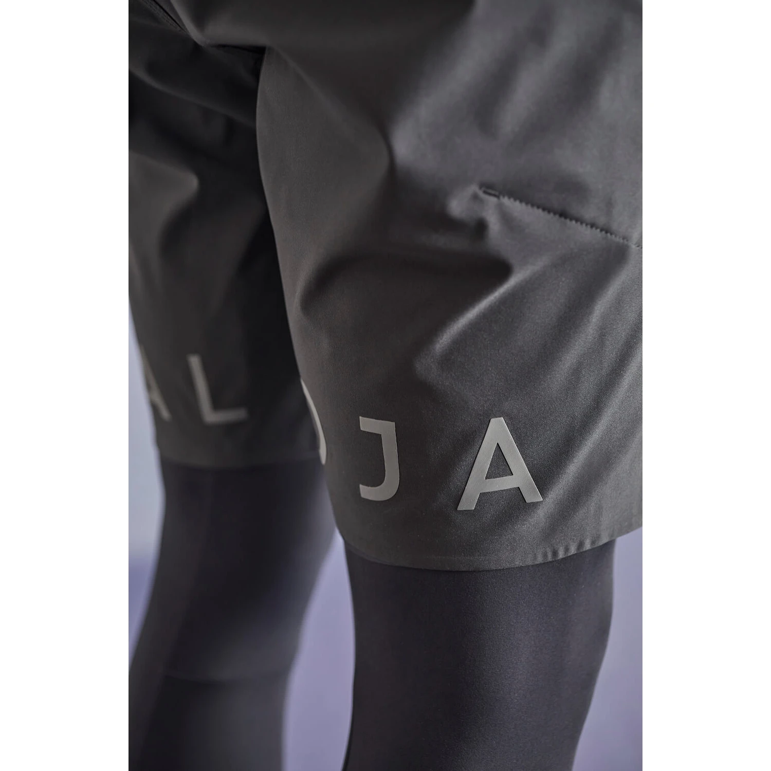 Maloja RunggM. Adventure Softshell Short - Midnight 8581 6 Maloja RunggM. Adventure Softshell Short - Midnight 8581 - Afbeelding 6