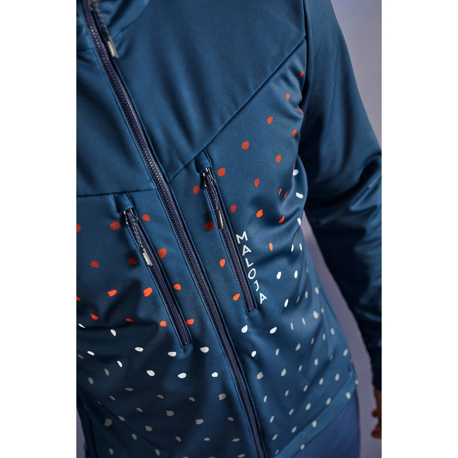 Maloja SanzenoM. Thermo Windblock Fietsjas - Midnight Dot 8610 8 Maloja SanzenoM. Thermo Windblock Fietsjas - Midnight Dot 8610 - Afbeelding 8
