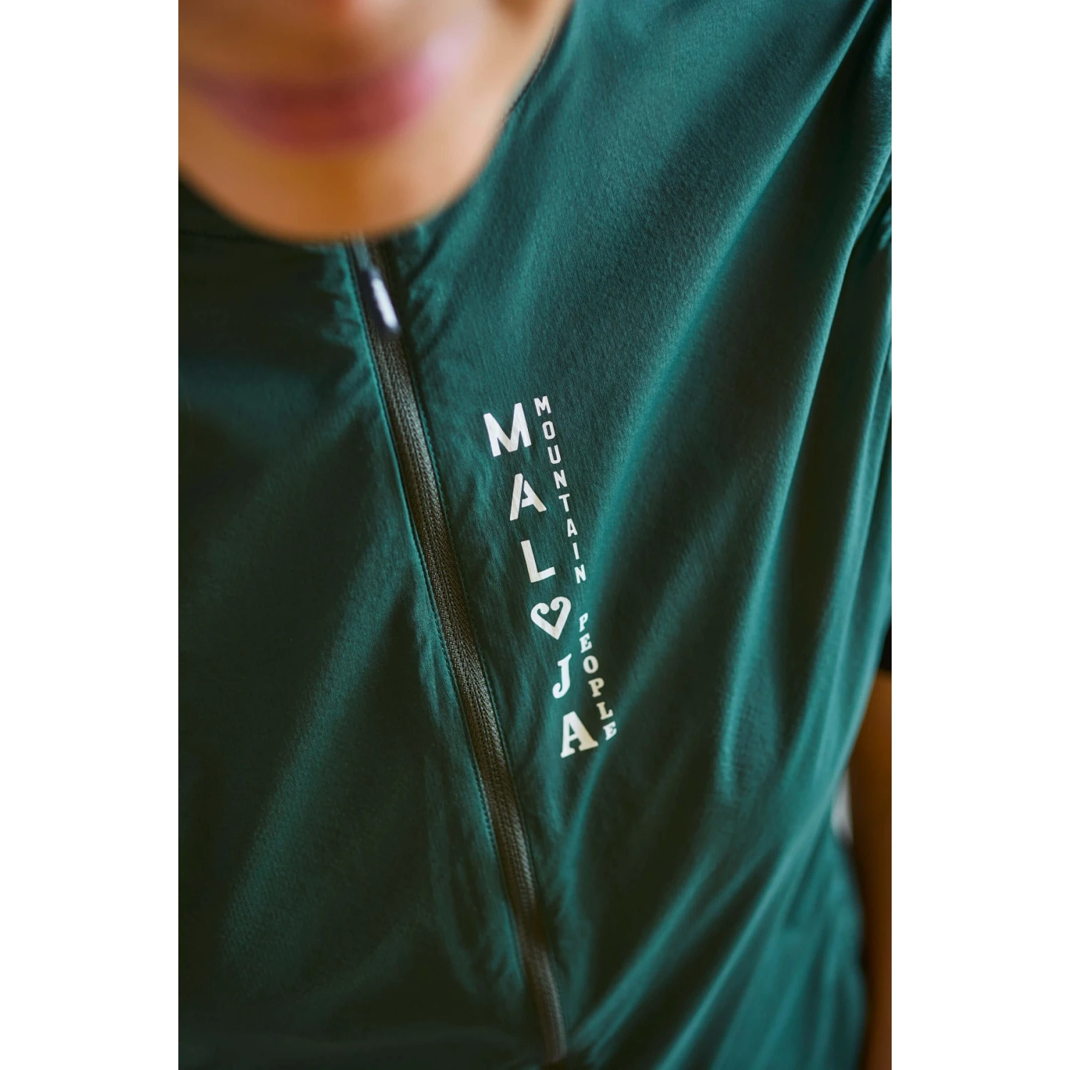 Maloja SeisM. Dames Fietsvest - Deep Sunset 8669 4 Maloja SeisM. Dames Fietsvest - Deep Sunset 8669 - Afbeelding 4