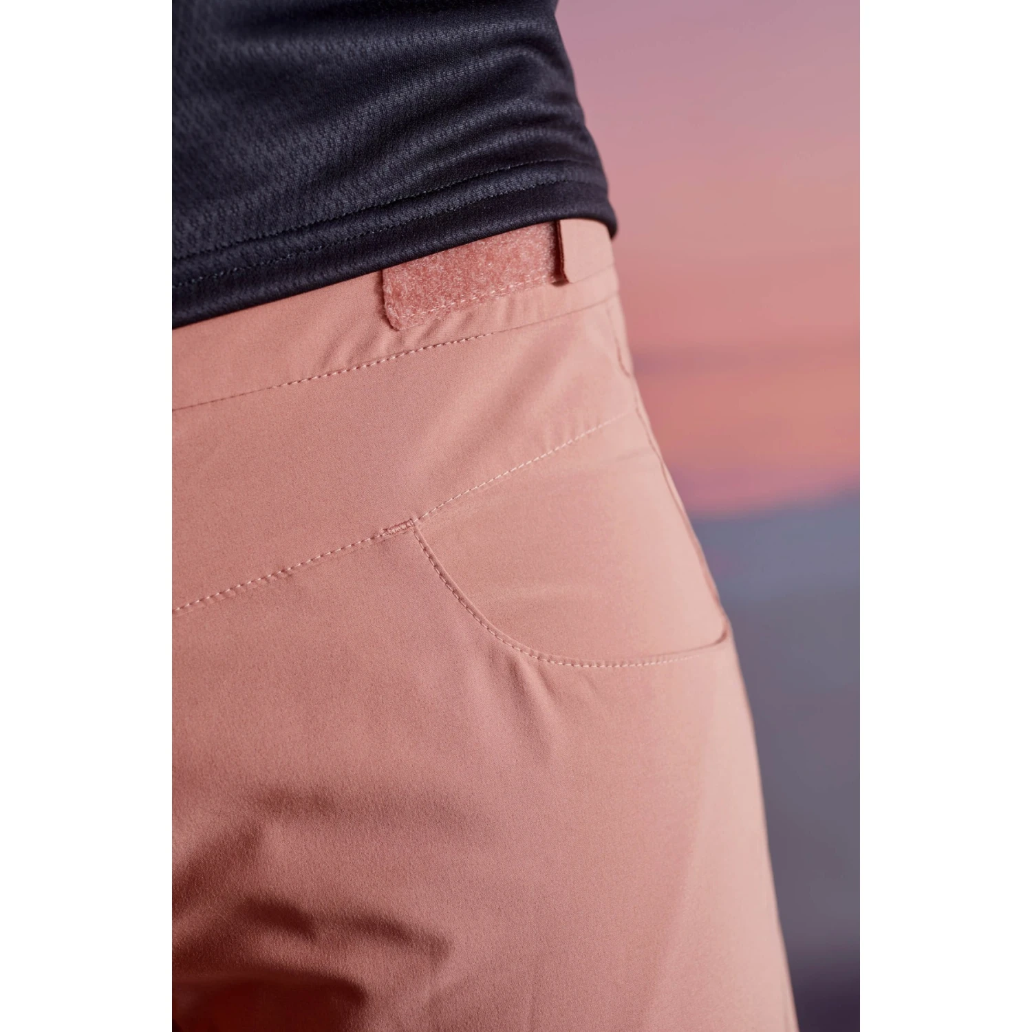 Maloja TerrarossaM. Dames Dubbele Fietsshorts - Midnight 8581 4 Maloja TerrarossaM. Dames Dubbele Fietsshorts - Midnight 8581 - Afbeelding 4