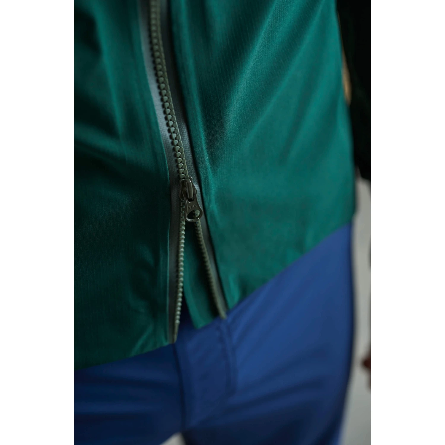 Maloja VeloU. Racefiets Regenjas - Fir 8673 7 Maloja VeloU. Racefiets Regenjas - Fir 8673 - Afbeelding 7